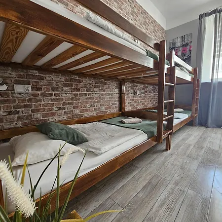 Deja Vu Hostel-3